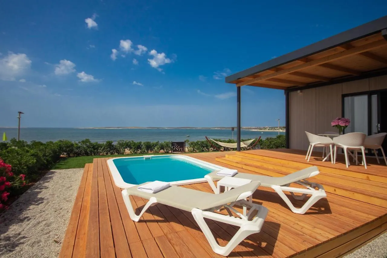 מדולין Arena Grand Kazela Camping Homes