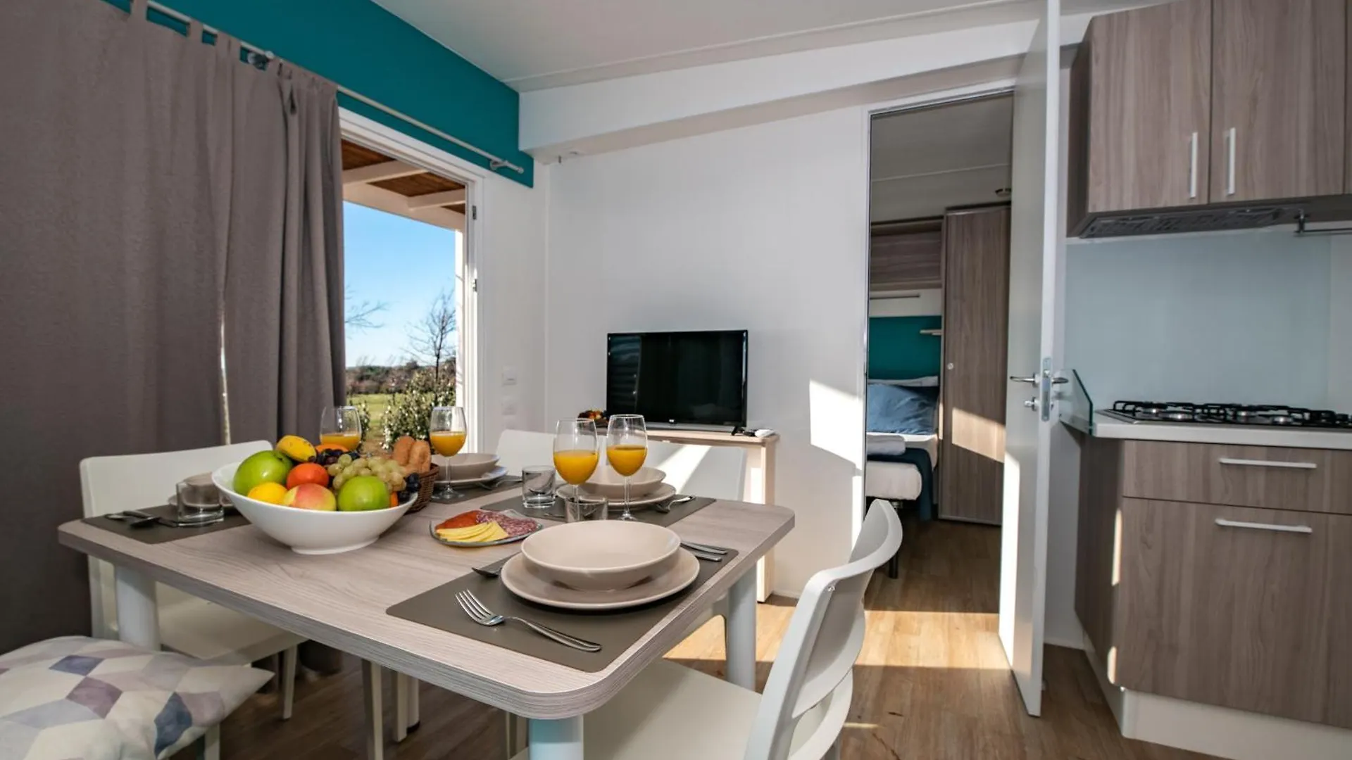 מדולין Arena Grand Kazela Camping Homes 4*,