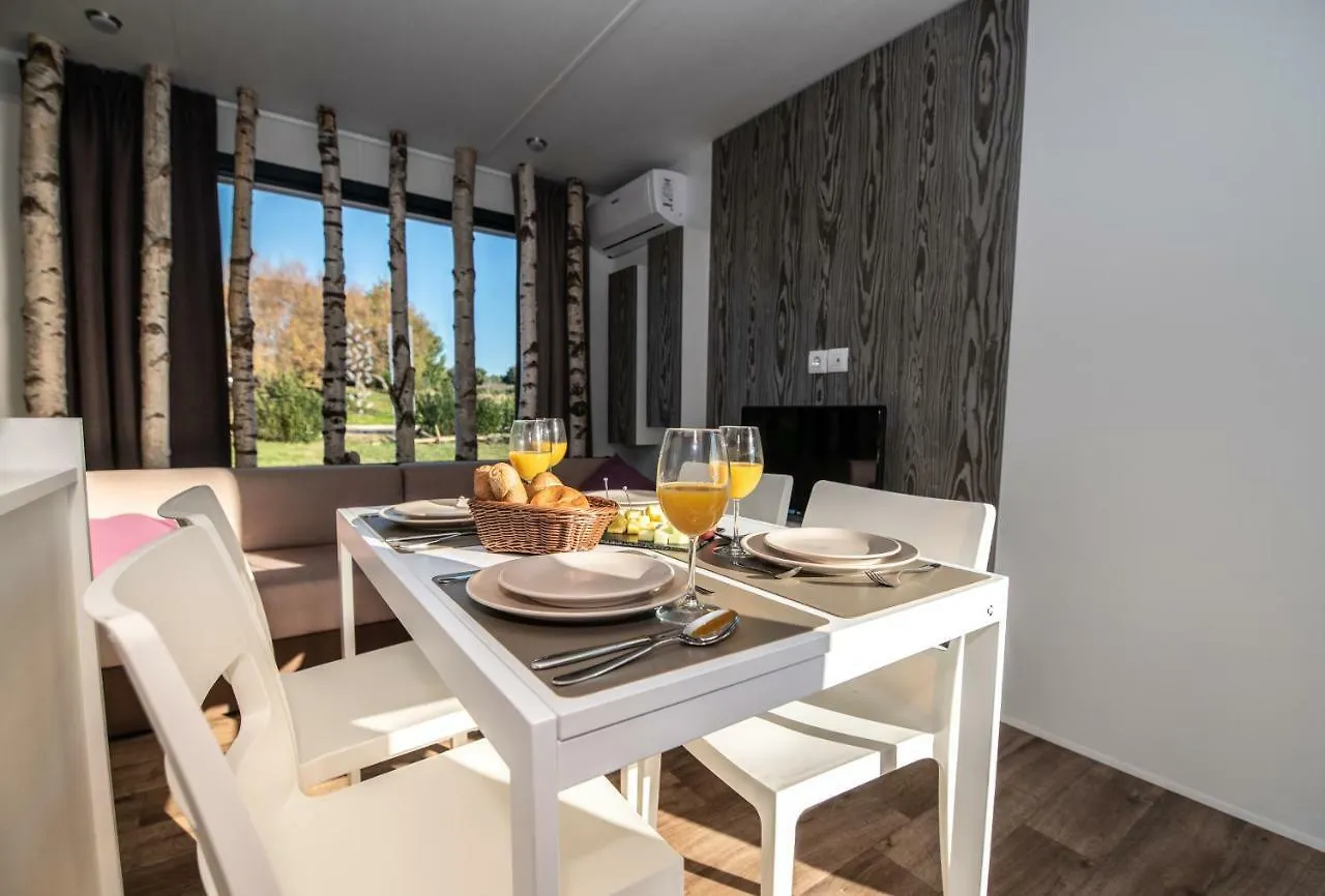 Arena Grand Kazela Camping Homes Holiday park