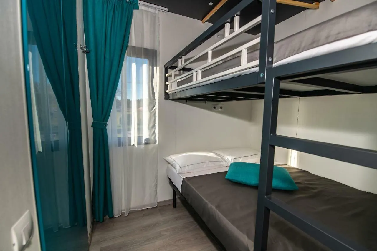 Arena Grand Kazela Camping Homes