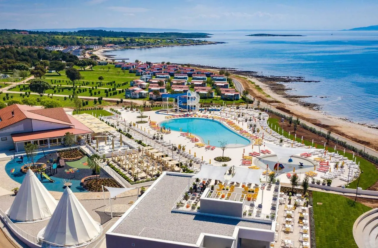 Arena Grand Kazela Camping Homes contacts